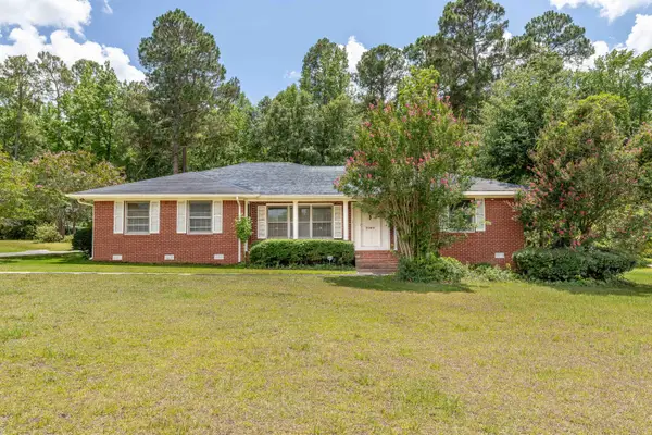 2069 Hydrick Avenue, Orangeburg, SC 29118