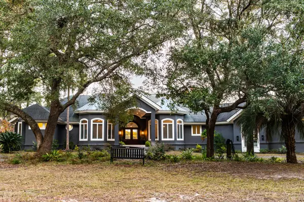 6615 Old Jacksonboro Road, Ravenel, SC 29470