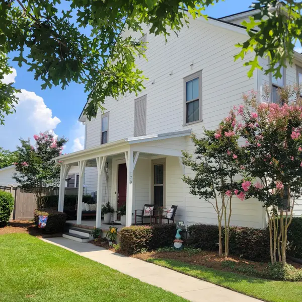 179 Great Lawn Drive, Summerville, SC 29486