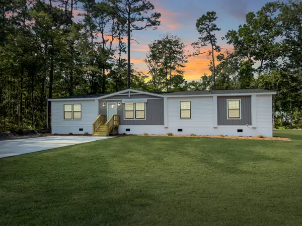 6156 State Road S-10-2077, Ravenel, SC 29470