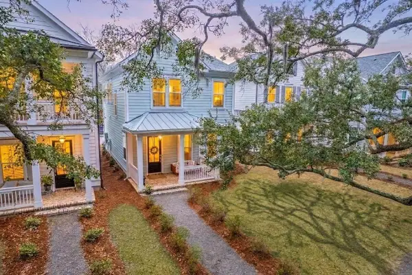 1032 Avenue Of Oaks, Charleston, SC 29407