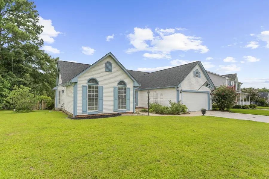 120 Kingsbridge Drive, Goose Creek, SC 29445 - #3