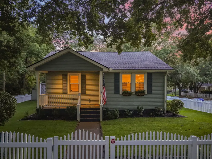 1 10th Avenue, Charleston, SC 29403 - #2