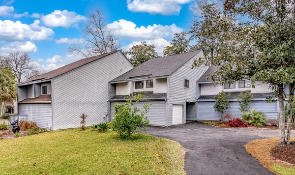 34 Arabian Drive, Charleston, SC 29407