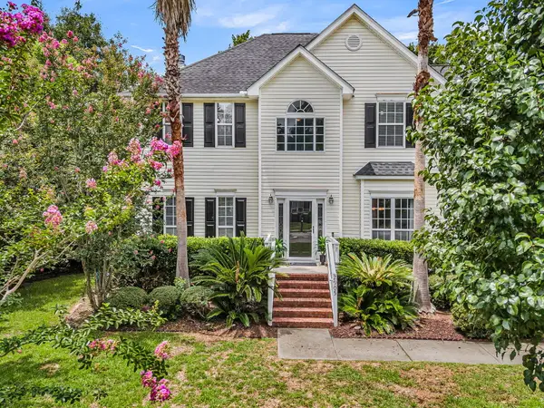 2905 Leatherleaf Court, Mount Pleasant, SC 29466