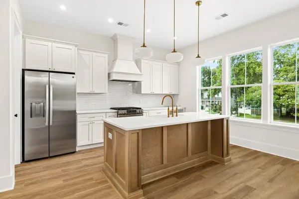 1608 Lauda Drive, Mount Pleasant, SC 29464