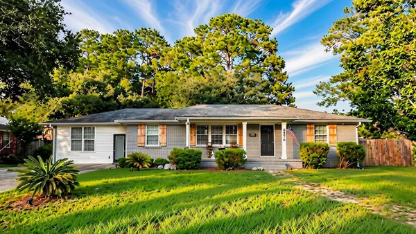 6010 Wedgewood Drive, Hanahan, SC 29410