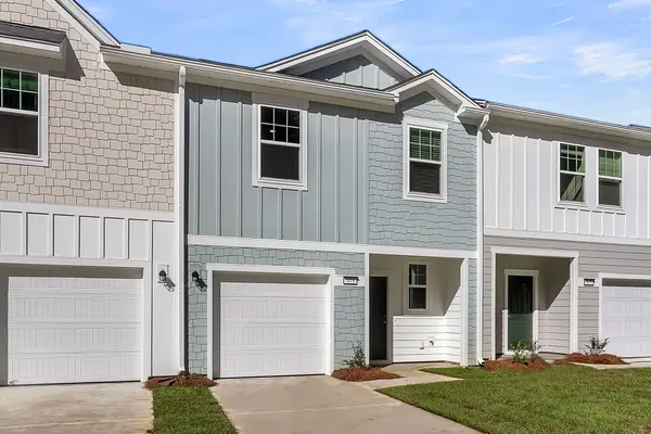 446 Colchester Court, Moncks Corner, SC 29461