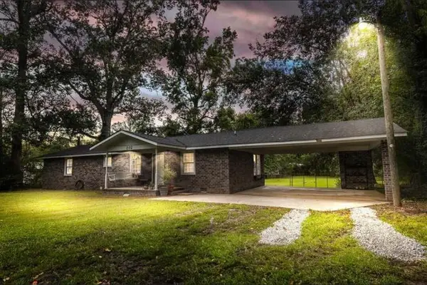 202 Muskie Drive, Summerville, SC 29483