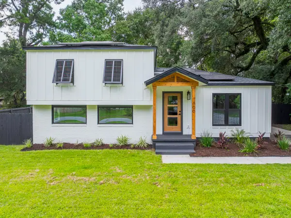 1866 Manigault Place, Charleston, SC 29407