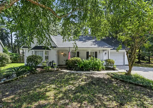 105 Welwyn Road, Summerville, SC 29485