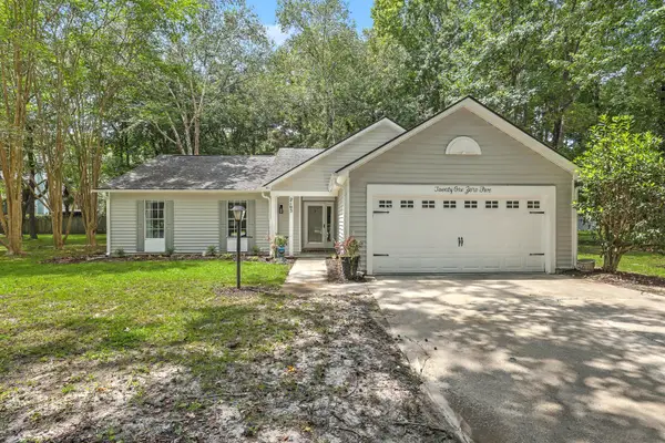 2105 Pinehurst Avenue, Charleston, SC 29414