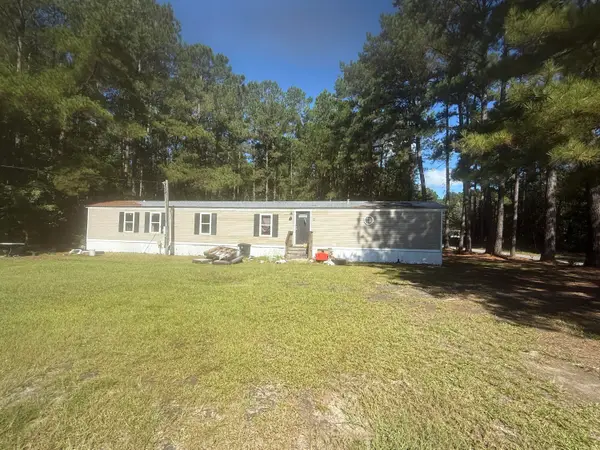 12 Hyrne Court, Walterboro, SC 29488