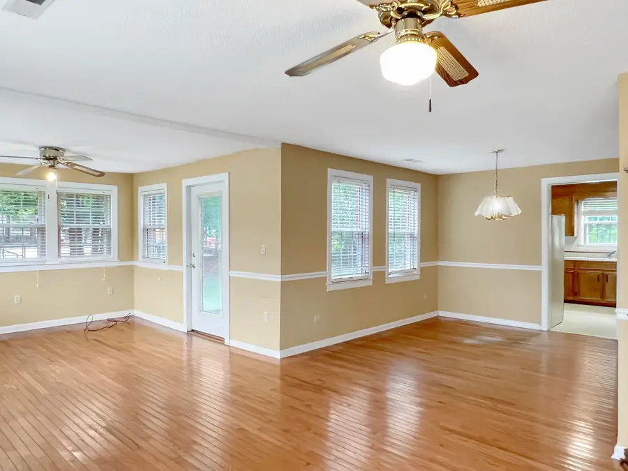 202 Johnston Street, Saint George, SC 29477 - #2