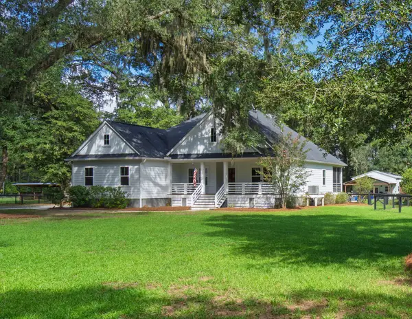 7836 Louis Berry Lane, Edisto Island, SC 29438