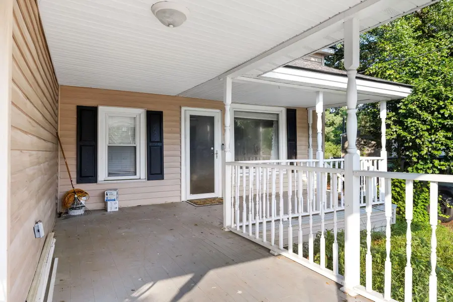 156 E Main Street, Harleyville, SC 29448 - #2