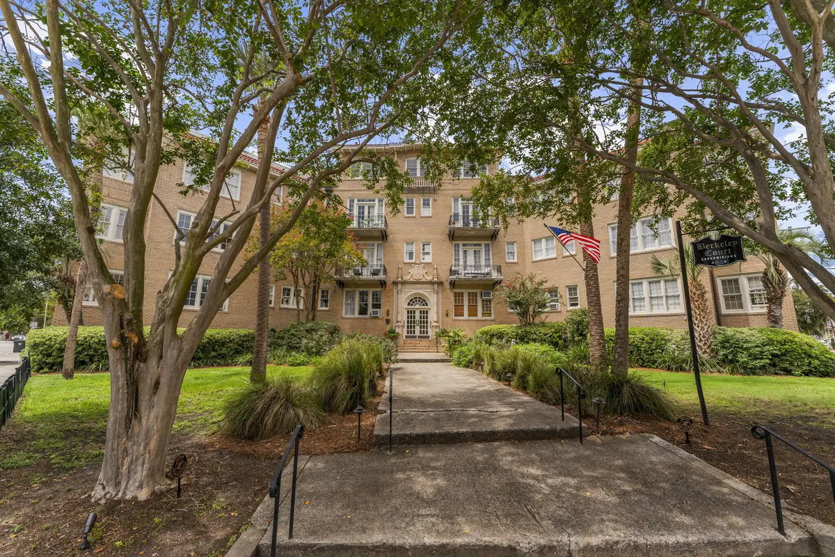 63 Rutledge Avenue #Apt 27, Charleston, SC 29401 - #1