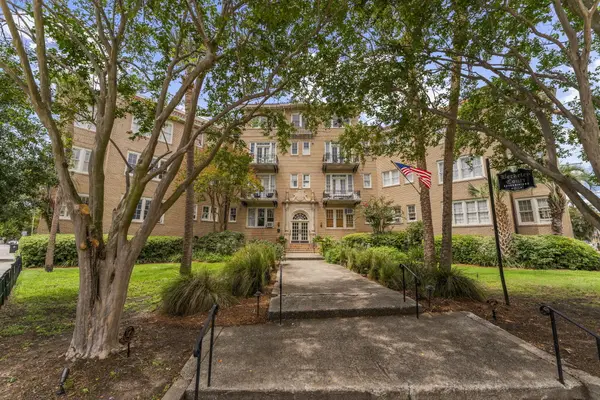63 Rutledge Avenue #Apt 27, Charleston, SC 29401