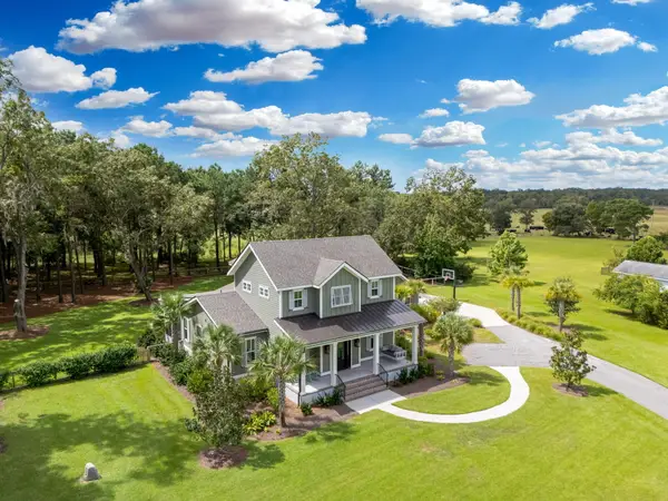 2986 Anchor Watch Drive, Wadmalaw Island, SC 29487
