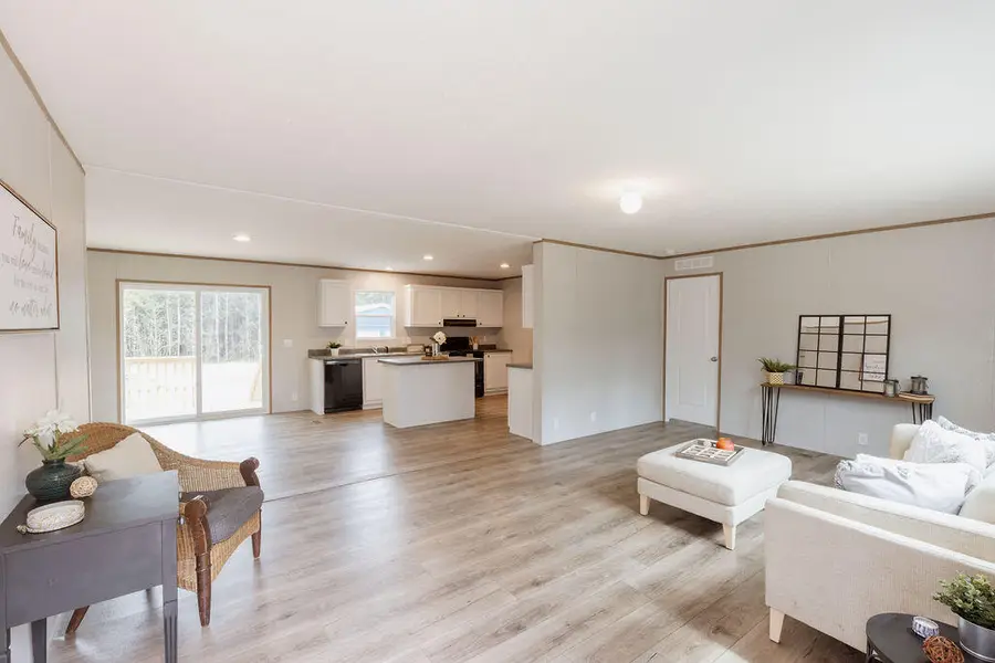 1006 Universal Circle, Saint Stephen, SC 29479 - #3