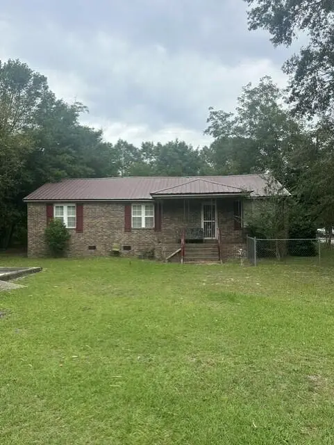 1023 Roosevelt Drive, Summerton, SC 29148