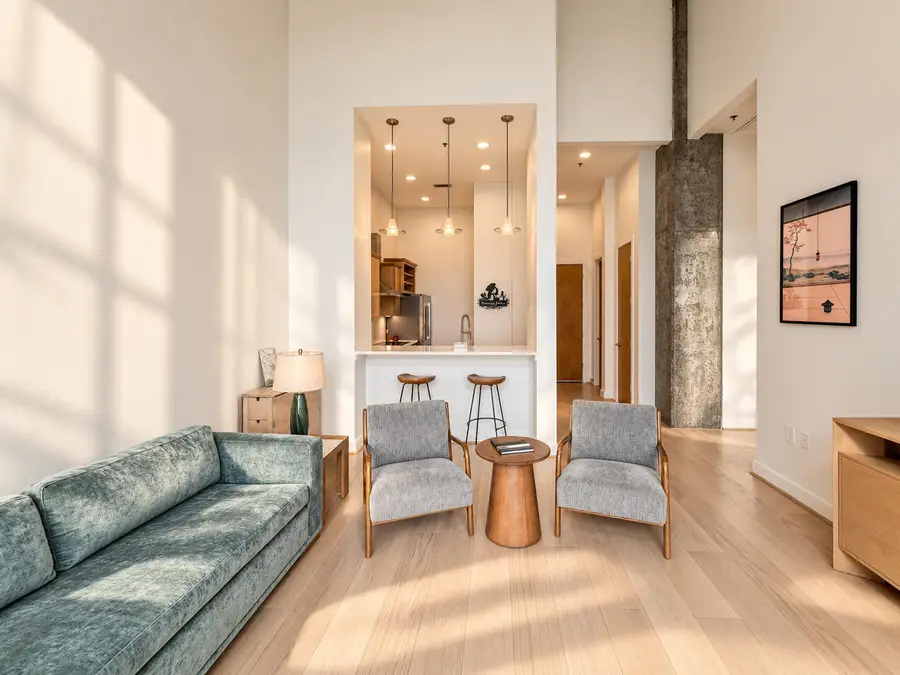 150 Bee Street #806, Charleston, SC 29401 - #3