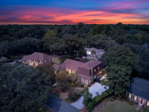 18 Old English Drive, Charleston, SC 29407