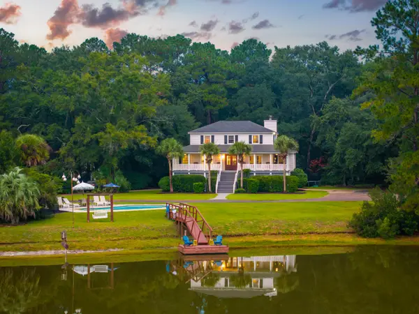 5616 Chaplins Landing Road, Hollywood, SC 29449