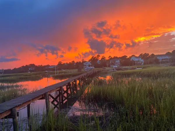 374 Commonwealth Road, Mount Pleasant, SC 29466