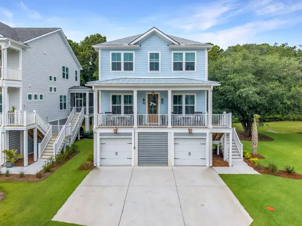 1069 Capersview Court, Awendaw, SC 29429