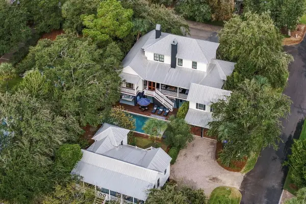 2830 Middle Street, Sullivans Island, SC 29482