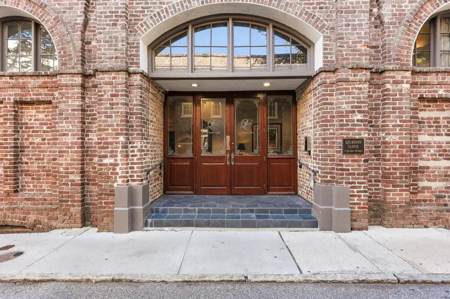 3 Queen Street #Apt 304, Charleston, SC 29401 - #3
