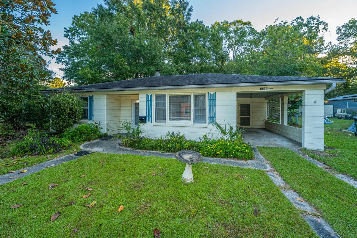 1716 W Avalon Circle, Charleston, SC 29407 - #1