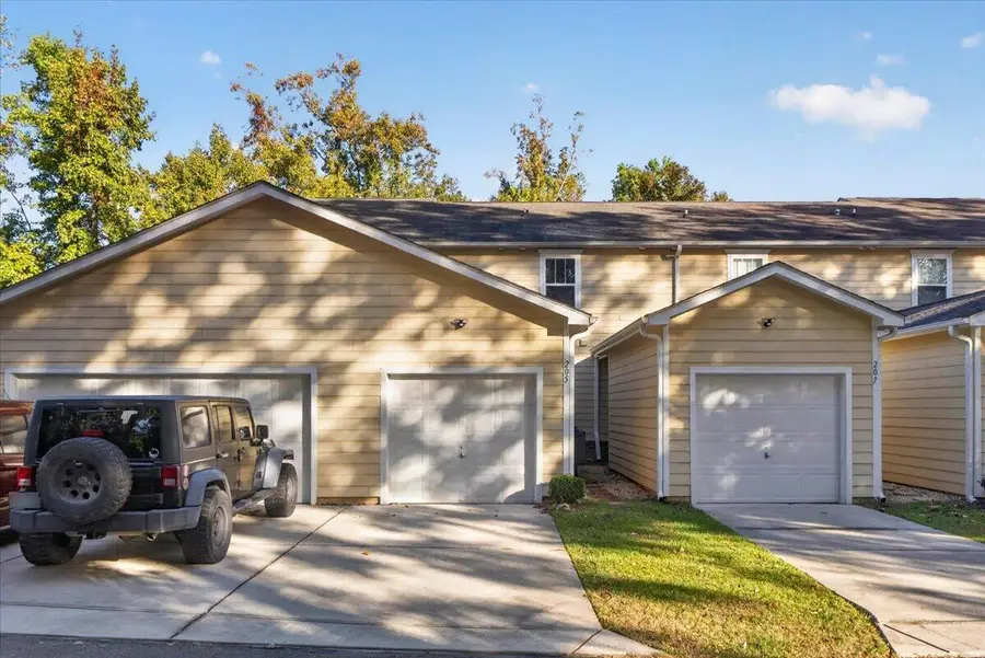 205 Bennett Lane, Summerville, SC 29483 - #2