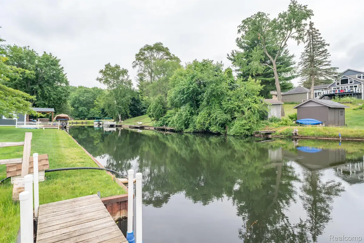 000 DRIBURG, Commerce, MI 48390 - Image #1