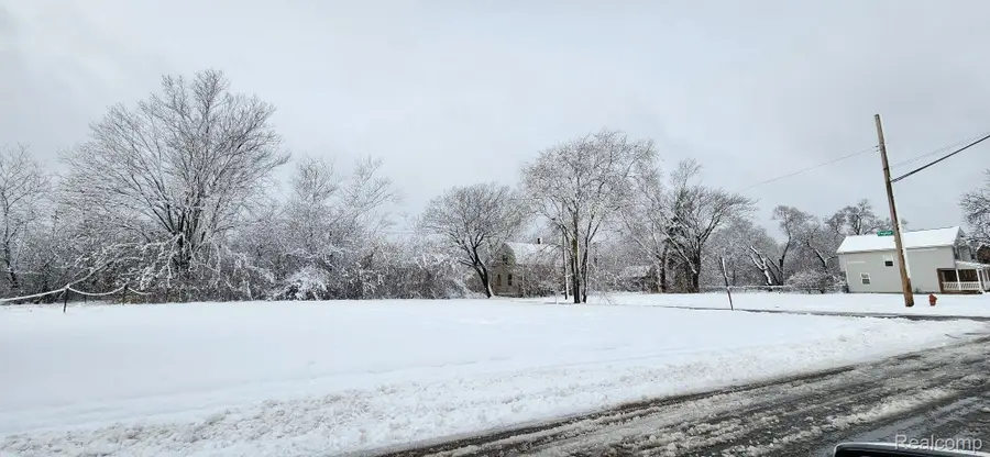 3997 17th Street, Detroit, MI 48208 - #2