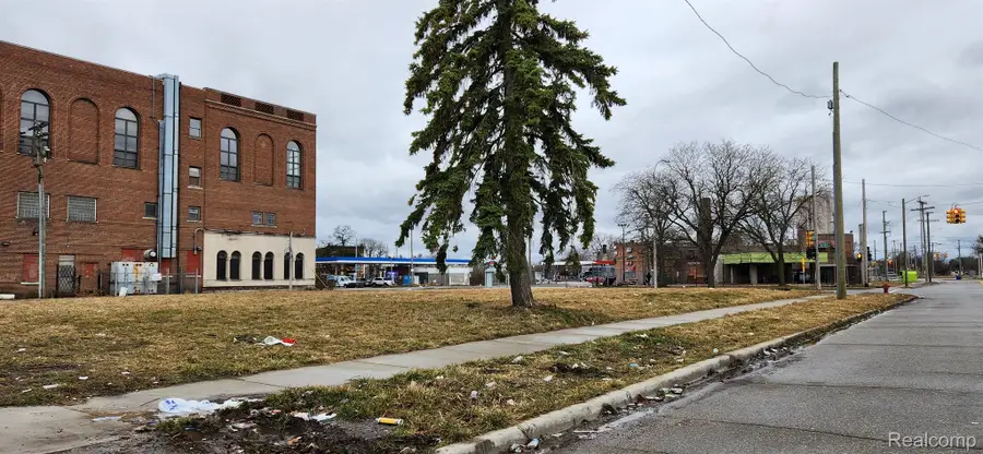 7356 Dexter Avenue, Detroit, MI 48206 - #2