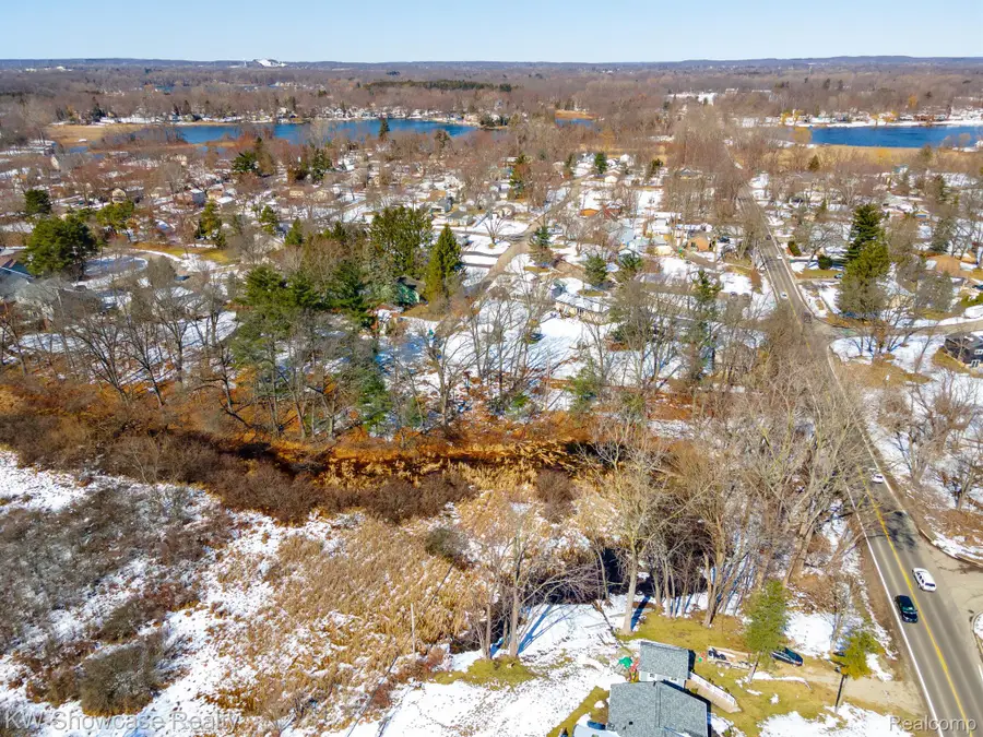 Vacant Tuscola ST, Commerce Township, MI 48390 - Image #2