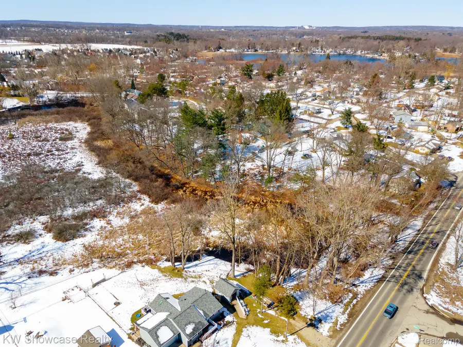 Vacant Tuscola ST, Commerce Township, MI 48390 - Image #3