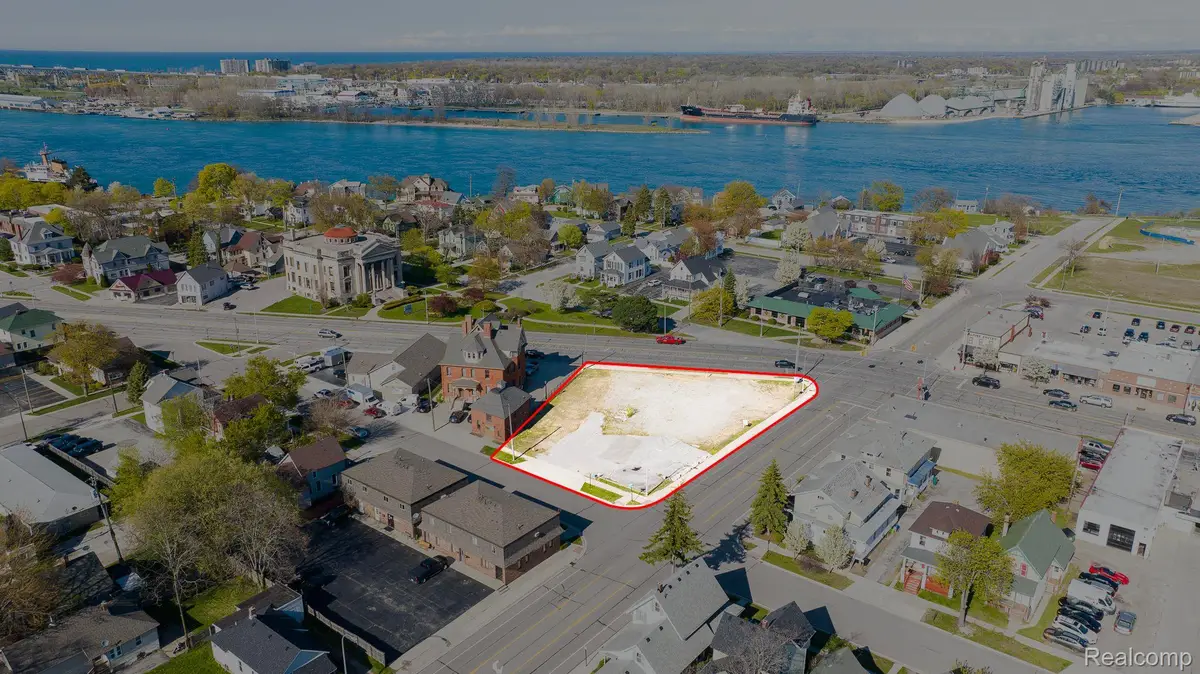 805 PINE GROVE AVE, Port Huron, MI 48060 - Image #1