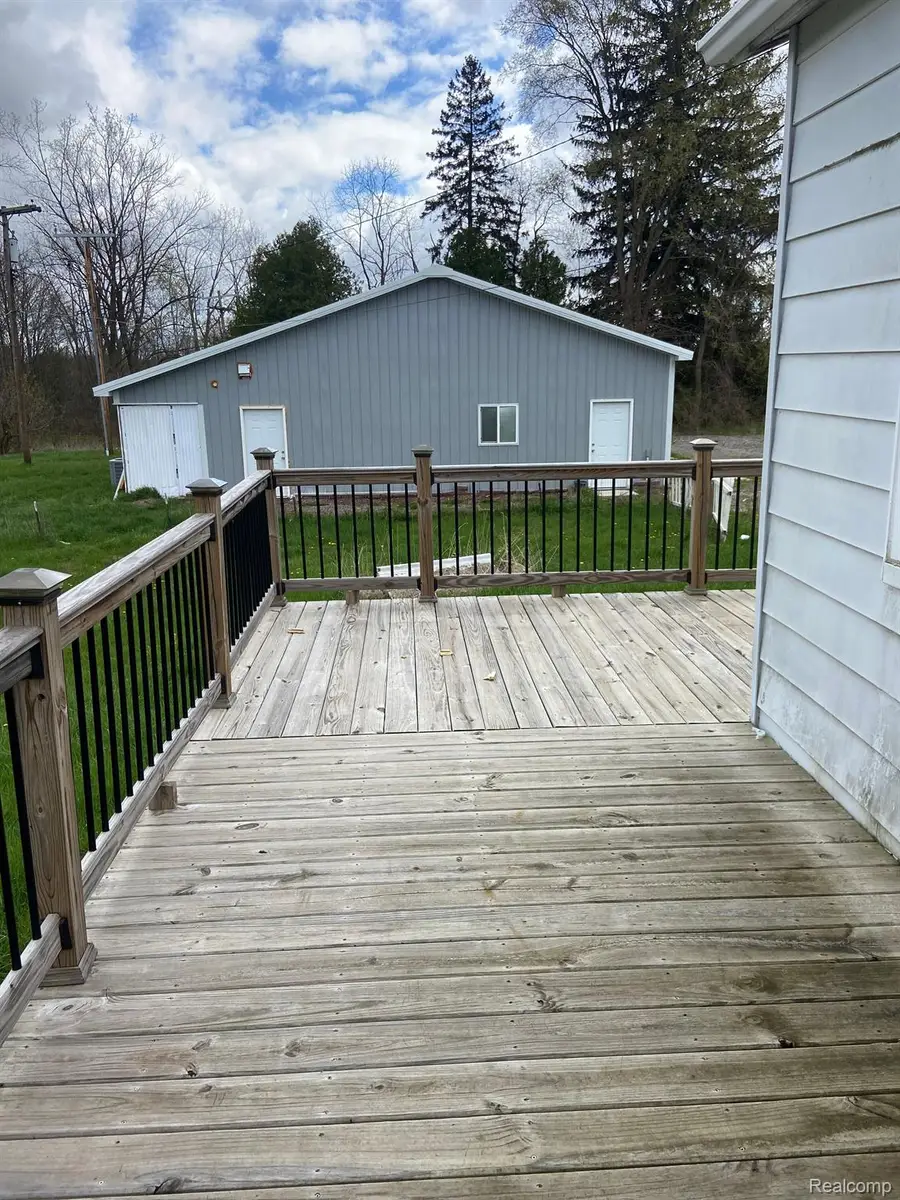 944 GARFIELD RD, Fostoria, MI 48435 - Image #3