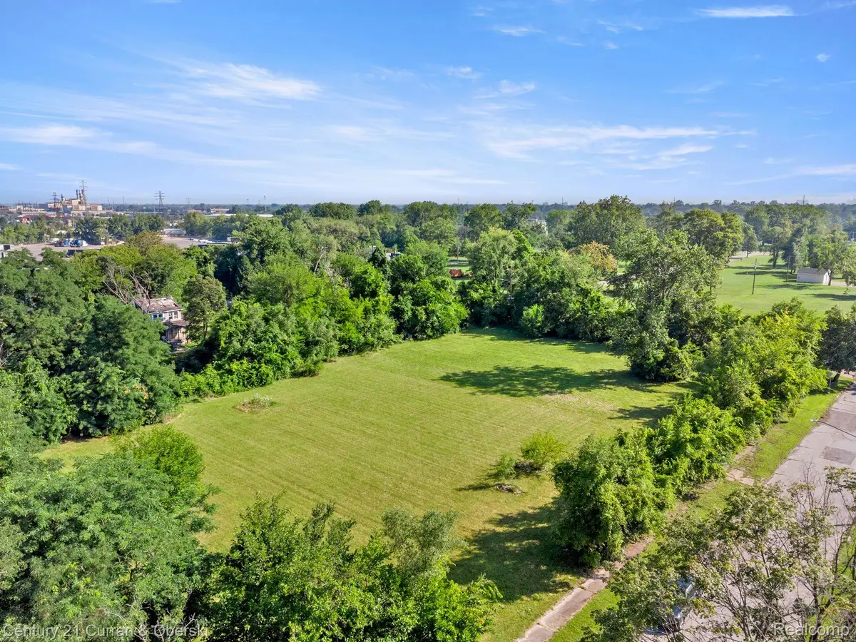 530 S COLONIAL ST, Detroit, MI 48217 - Image #1