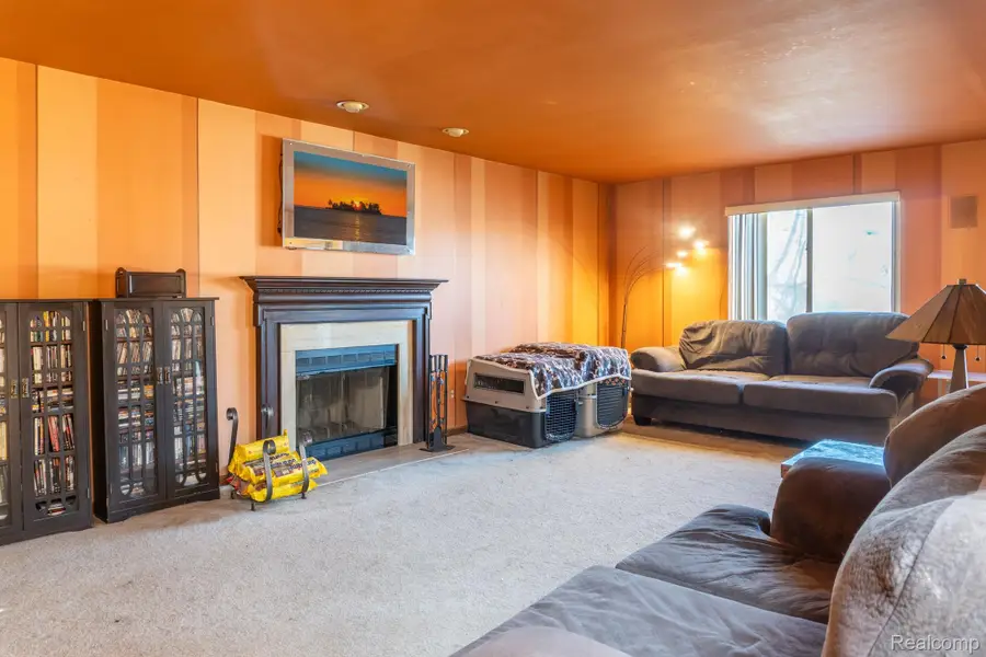 25591 LORD DR, Chesterfield, MI 48051 - Image #3