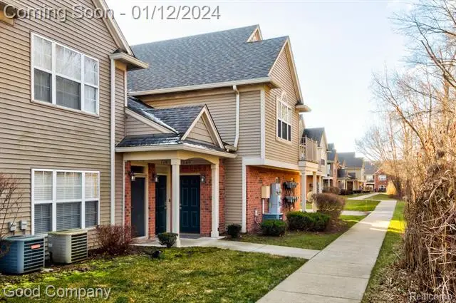 11375 N Woods Drive, Shelby Charter Township, MI 48317 - Image #1