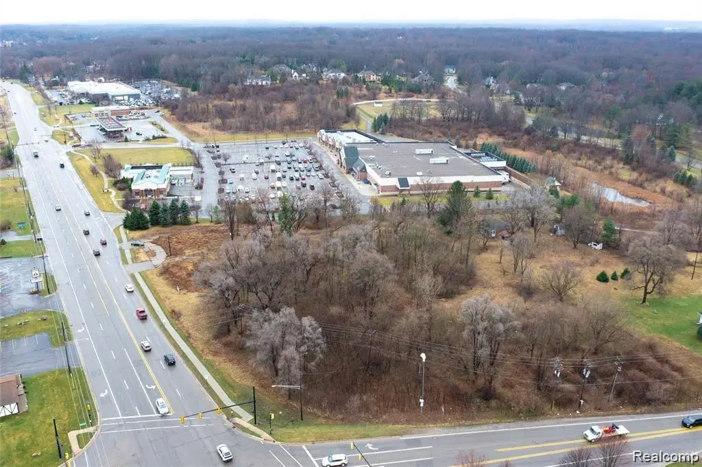 9765 DIXIE HWY, Clarkston, MI 48348 - Image #1