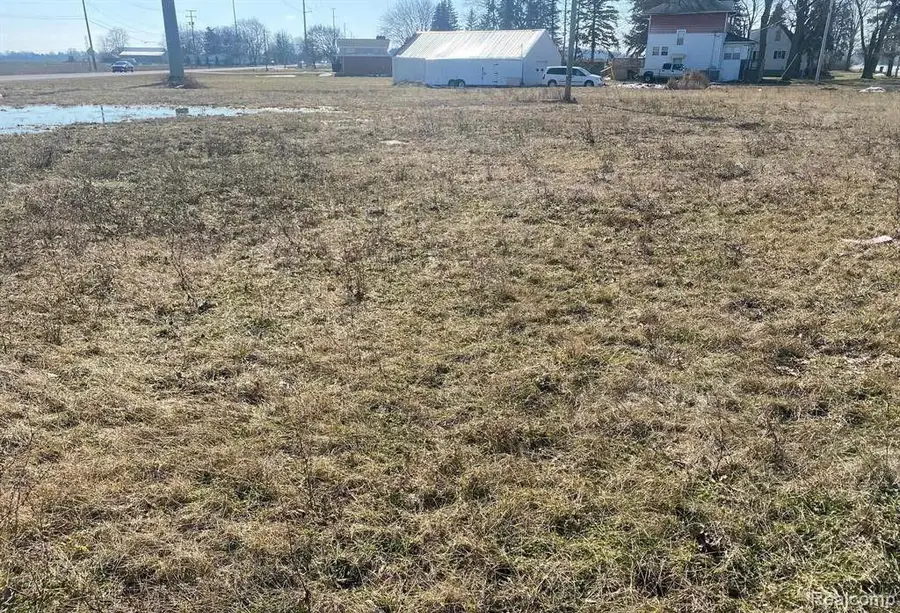 6543 WESTSIDE SAGINAW RD, Frankenlust, MI 48706 - Image #2