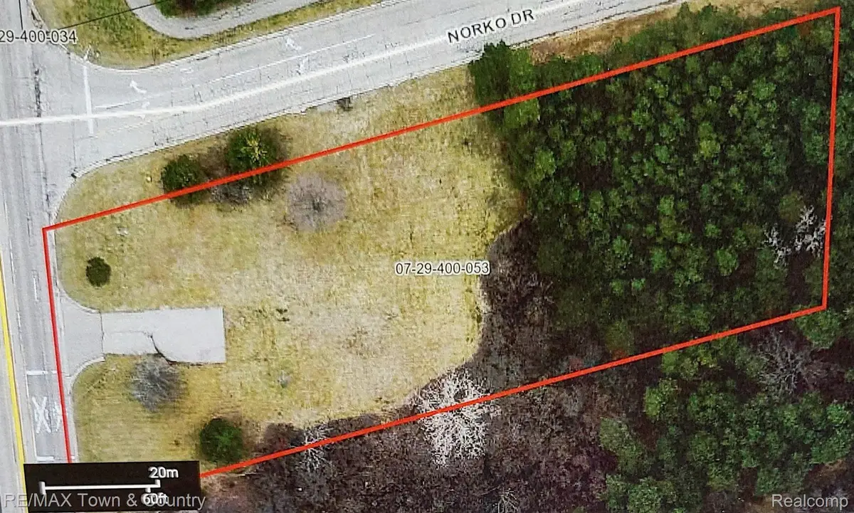 3347 S DYE RD, Flint, MI 48507 - Image #1