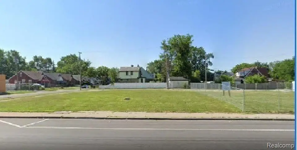 13001 W CHICAGO ST, Detroit, MI 48228 - Image #1