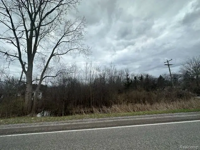 2444 E Stanley, Davison, MI 48423 - Image #2