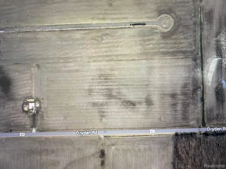 000 Dryden RD, Almont, MI 48003 - Image #2